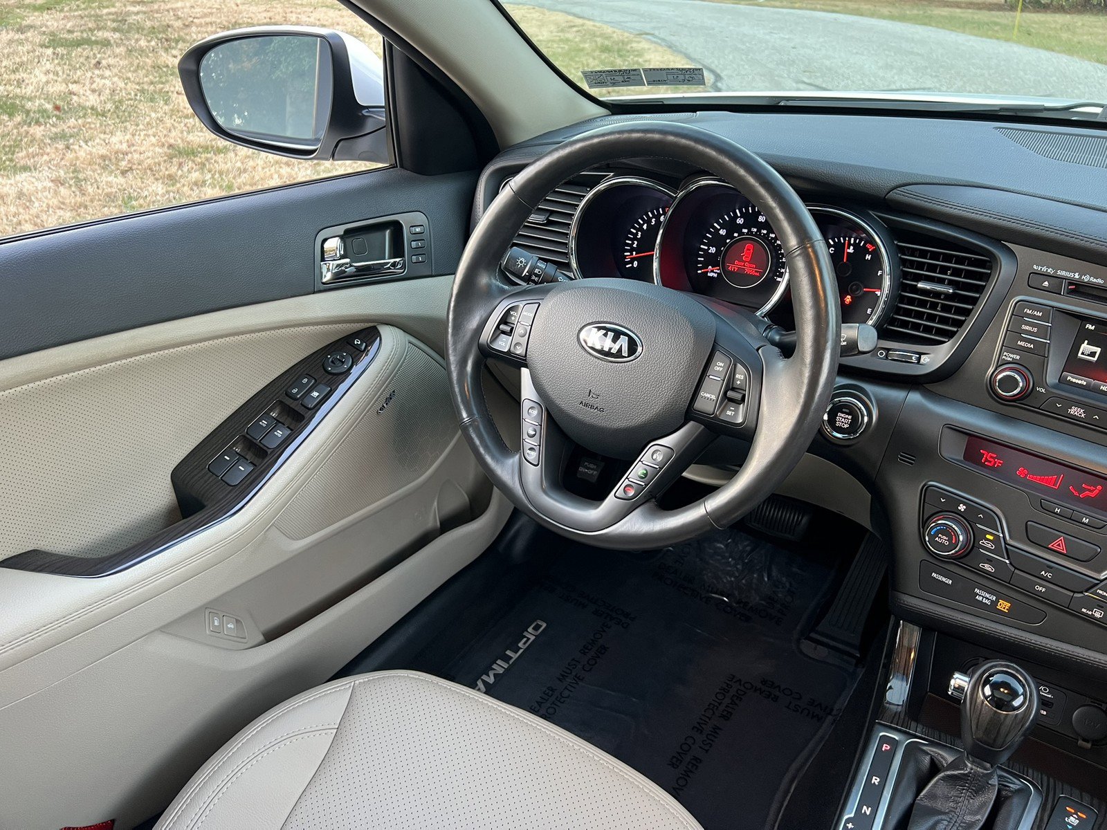 Used 2013 Kia Optima EX w/ Premium Pkg image 13