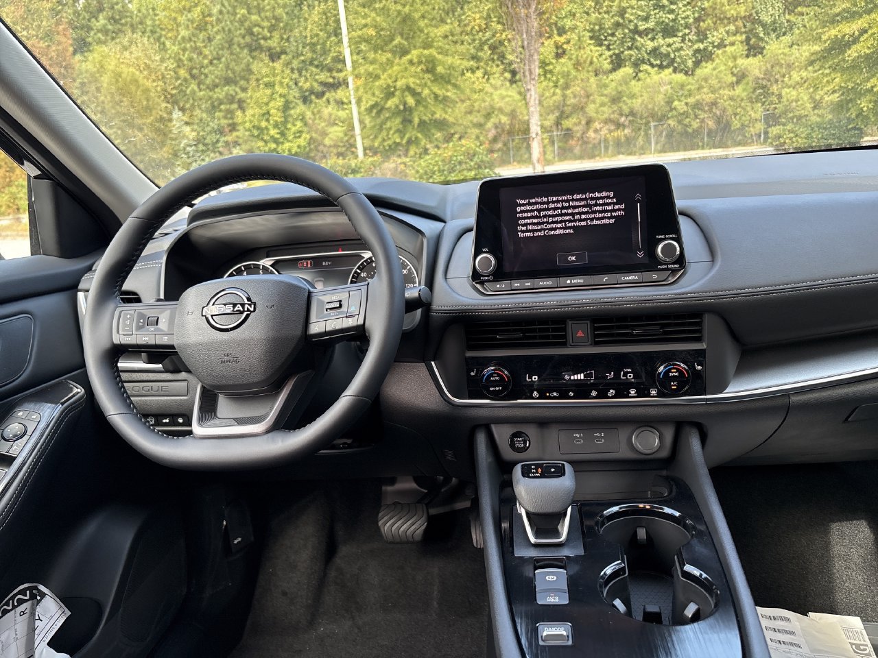 New 2027 Nissan Rogue Dark Armor FWD image 3