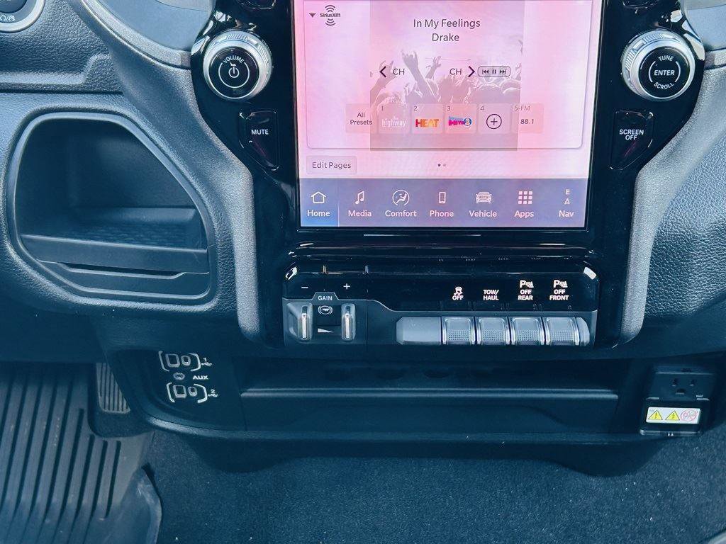 New 2025 RAM 2500 Tradesman image 19