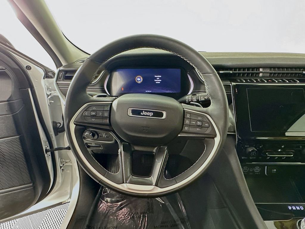 Certified 2023 Jeep Grand Cherokee L Laredo w/ Luxury Tech Group I AWD/4WD image 18