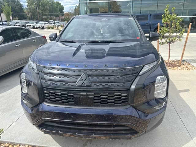 Used 2022 Mitsubishi Outlander SEL Black Edition AWD/4WD image 1