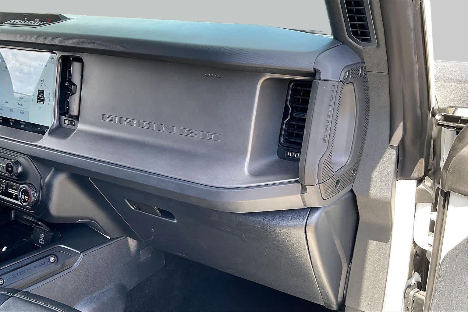 Used 2025 Ford Bronco Big Bend AWD/4WD image 17