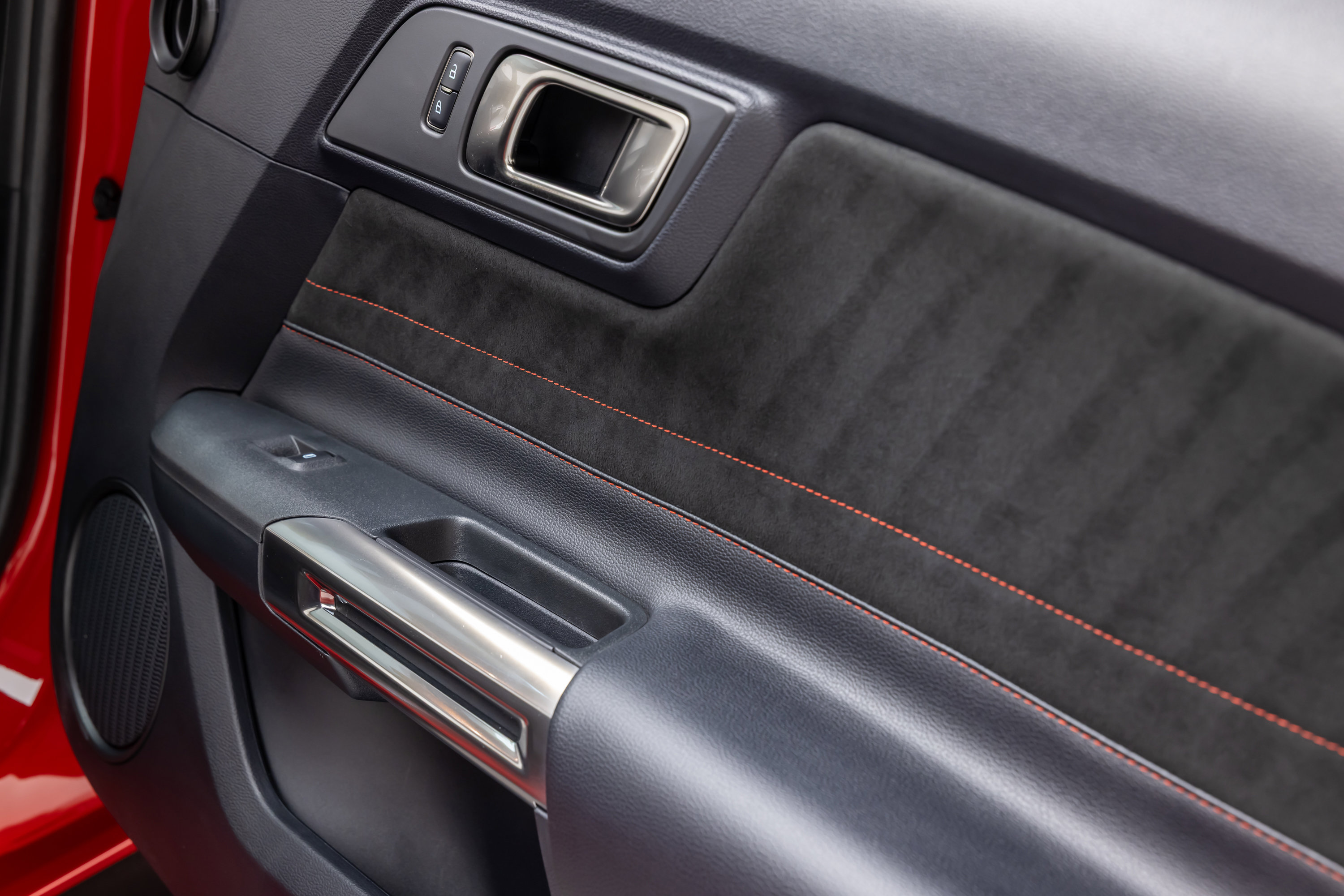 Used 2016 Ford Mustang Shelby GT350R w/ GT350R Equipment Group 920A image 70