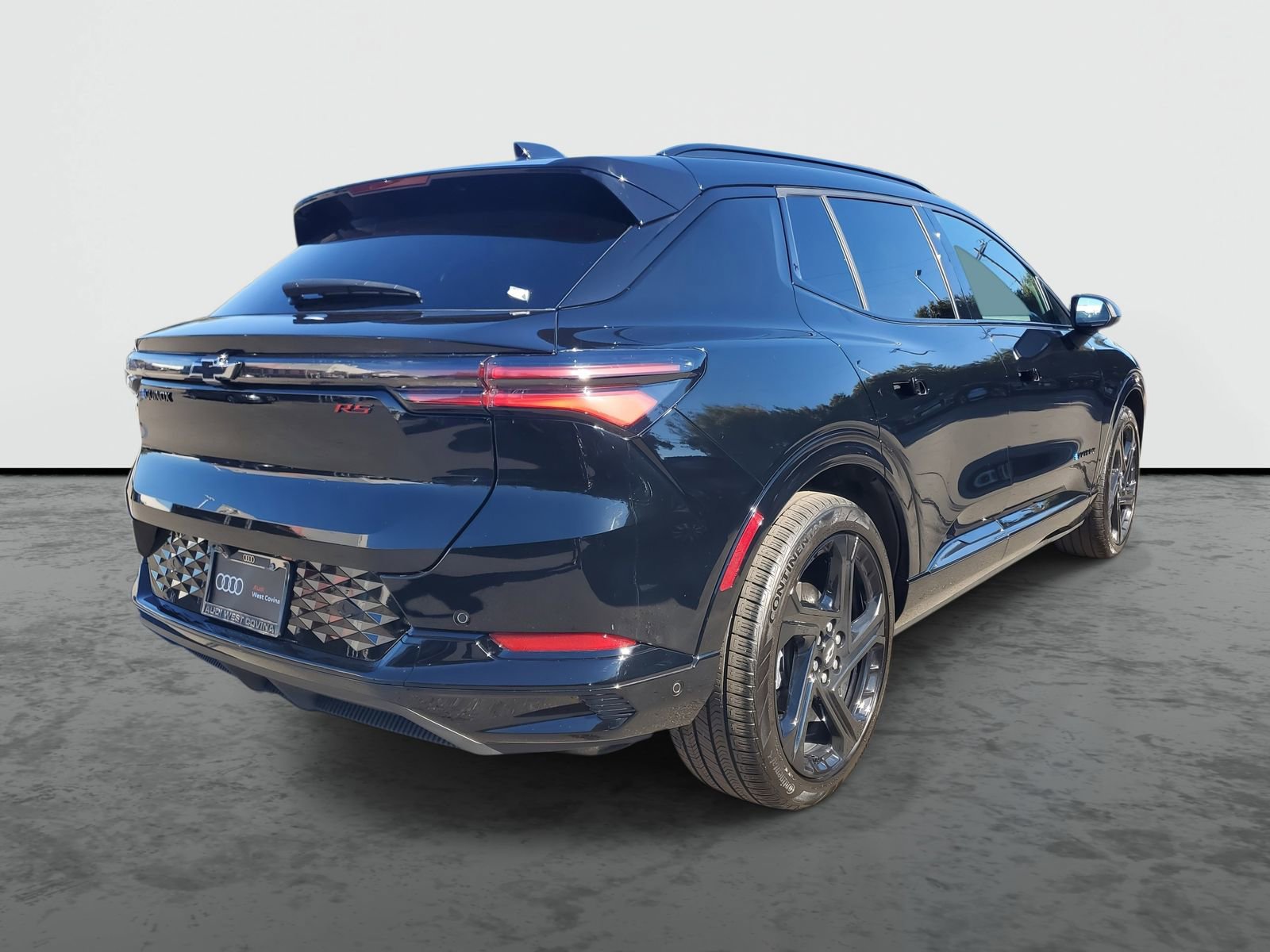 Used 2024 Chevrolet Equinox EV RS image 4