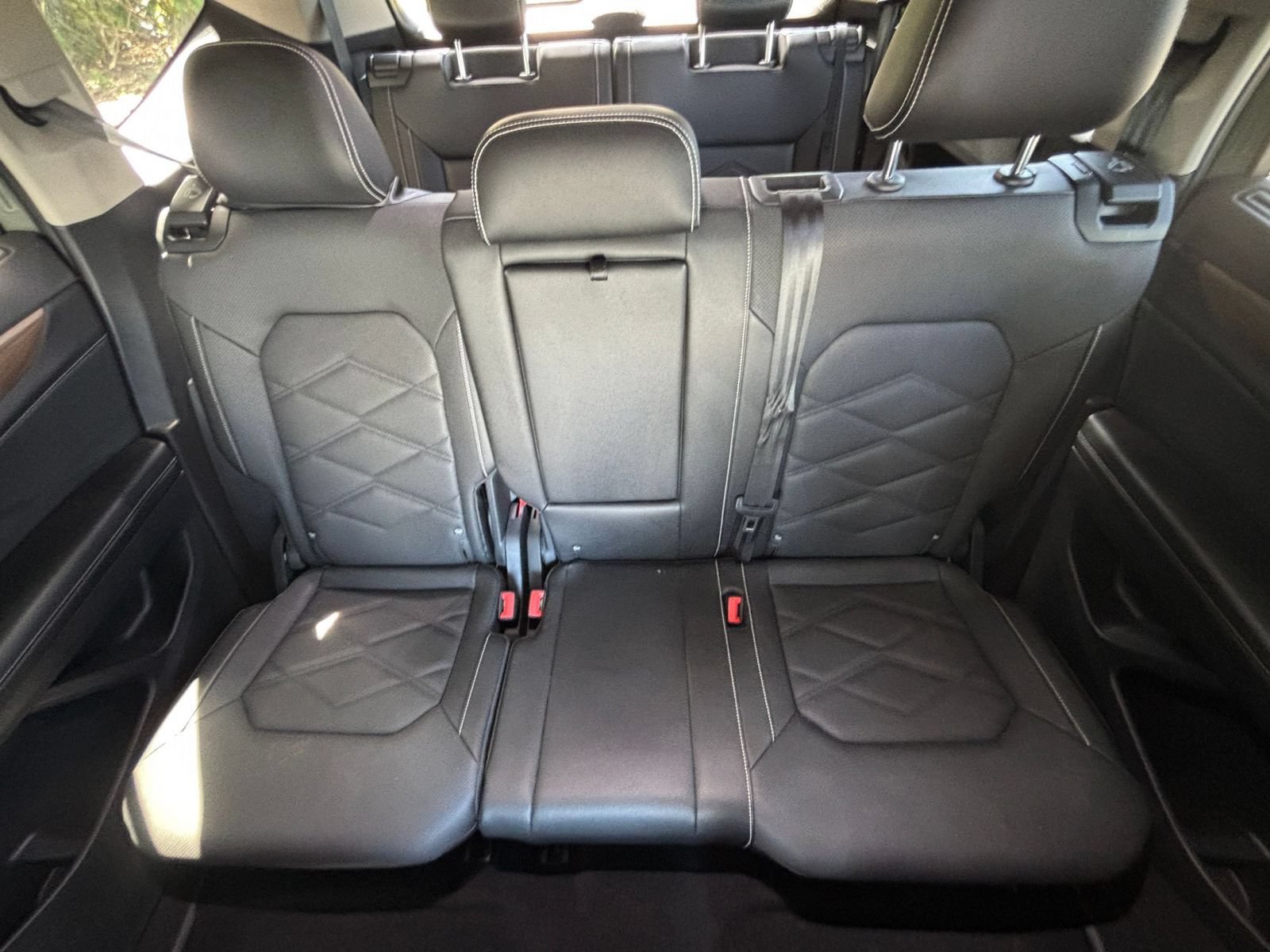 Used 2026 Volkswagen Atlas SE FWD image 41