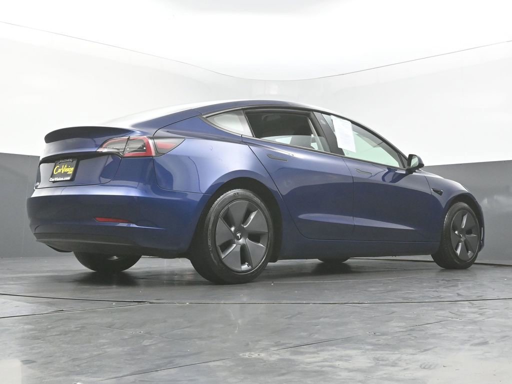 Used 2023 Tesla Model 3 Standard Range image 45