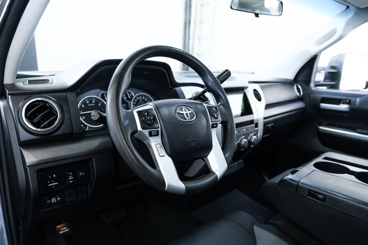 Used 2015 Toyota Tundra SR5 RWD image 45