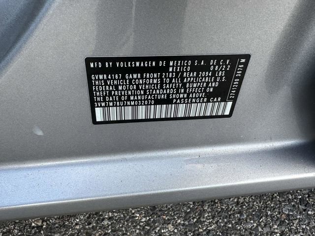 Used 2022 Volkswagen Jetta SE image 30