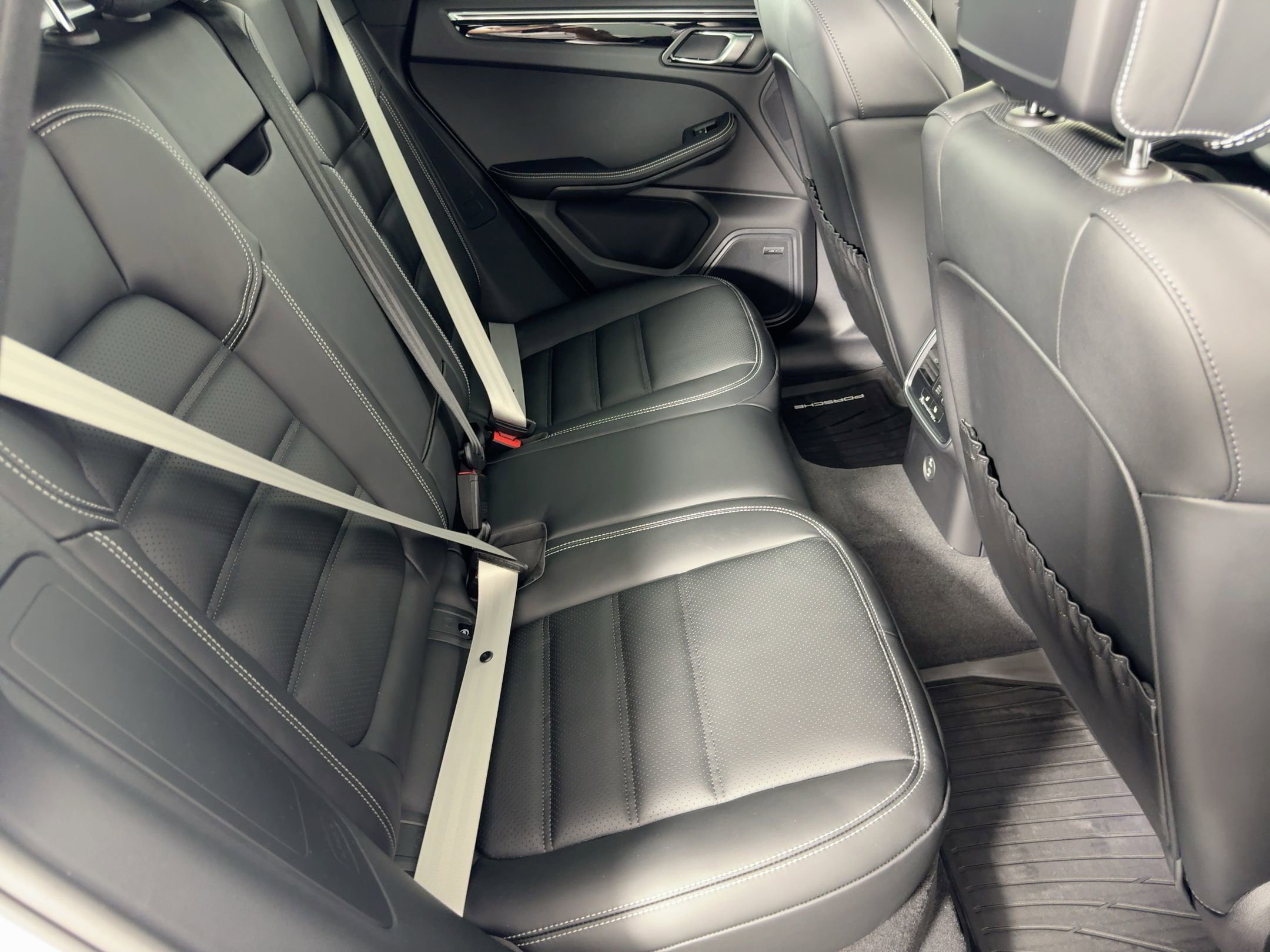 Used 2026 Porsche Macan S image 29