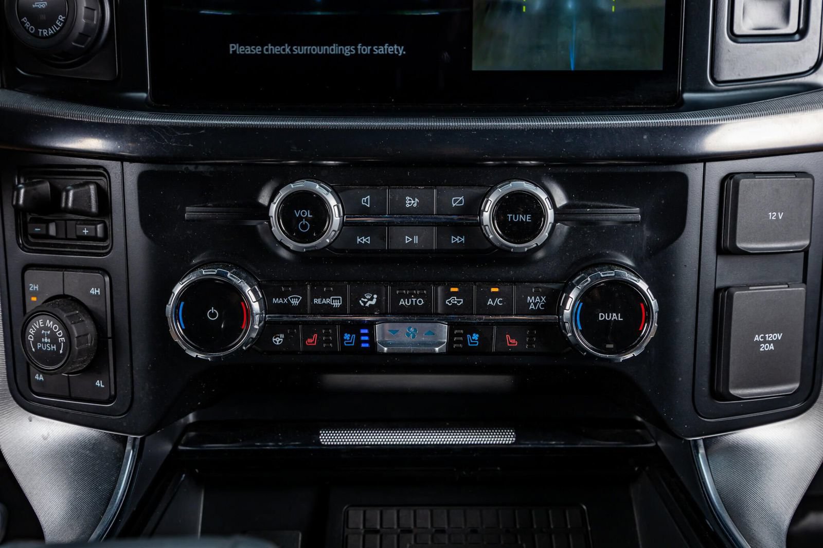 Used 2024 Ford F150 Platinum AWD/4WD image 26