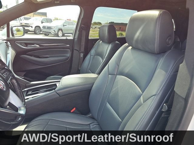 Used 2022 Buick Enclave Essence w/ Experience Buick Package AWD/4WD image 10