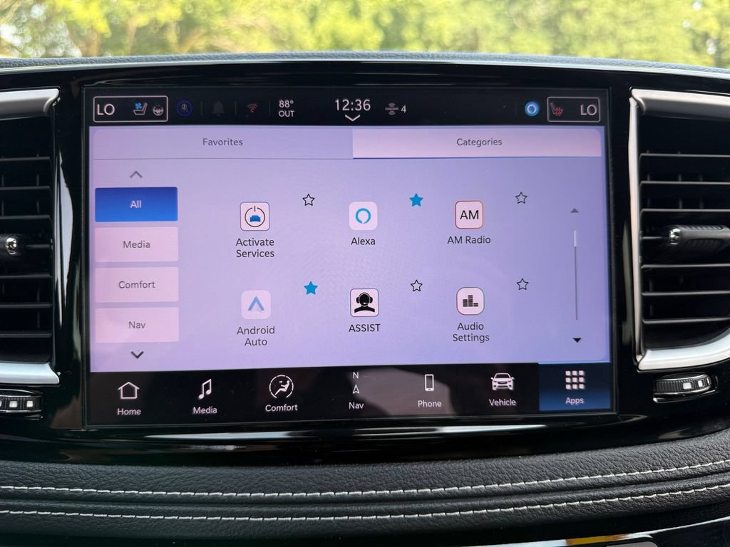 Used 2025 Chrysler Pacifica Limited FWD image 48