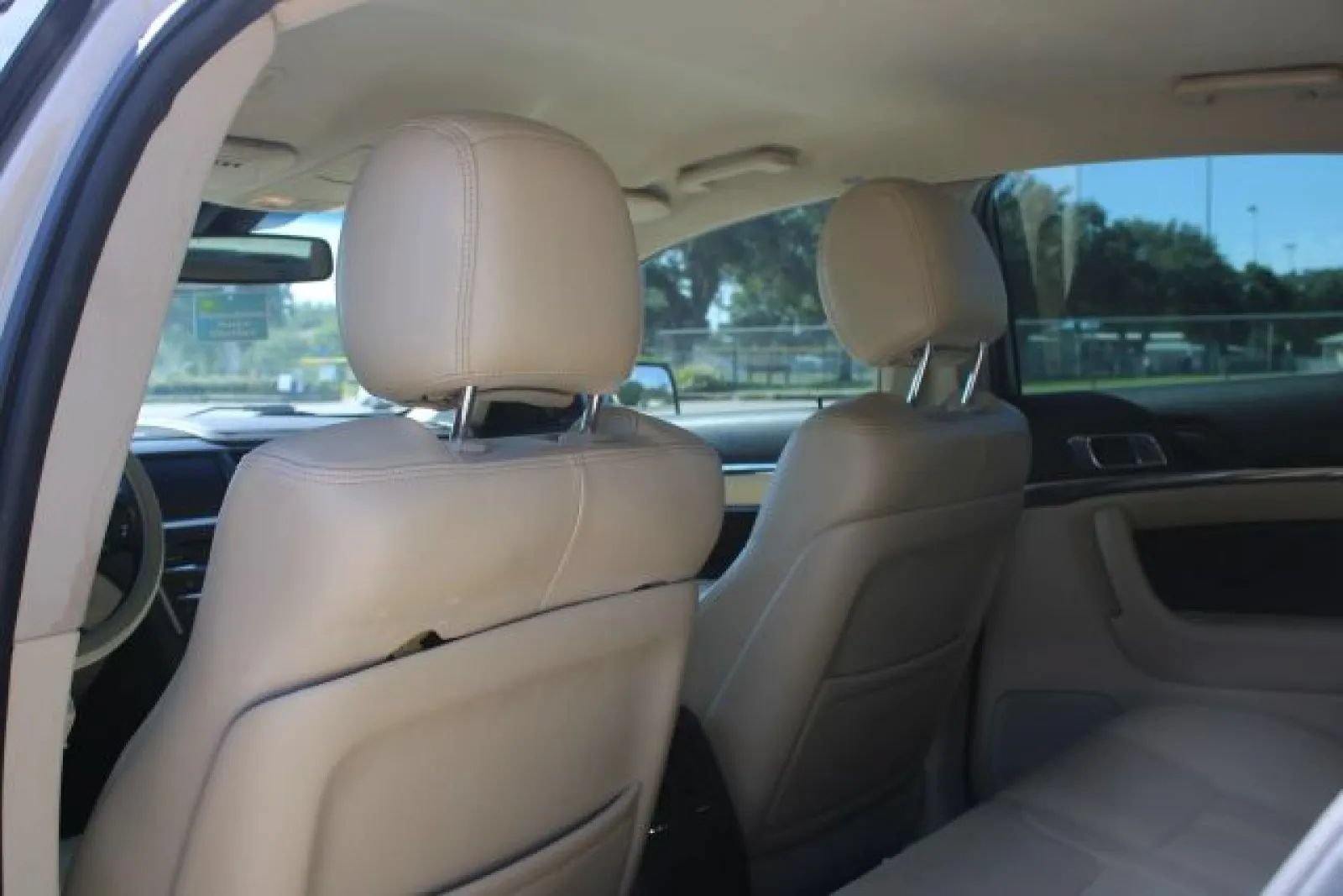 Used 2014 Lincoln MKS w/ Equipment Group 101A FWD image 24