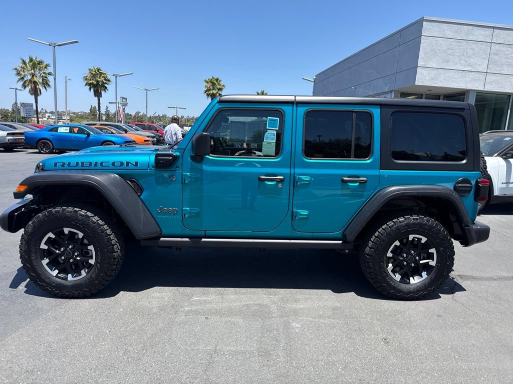 Used 2024 Jeep Wrangler Unlimited Rubicon 4xe AWD/4WD image 4