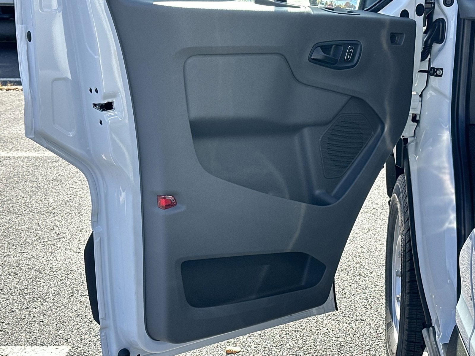 New 2026 Ford Transit 250 148 Medium Roof w/ Load Area Protection Package image 15