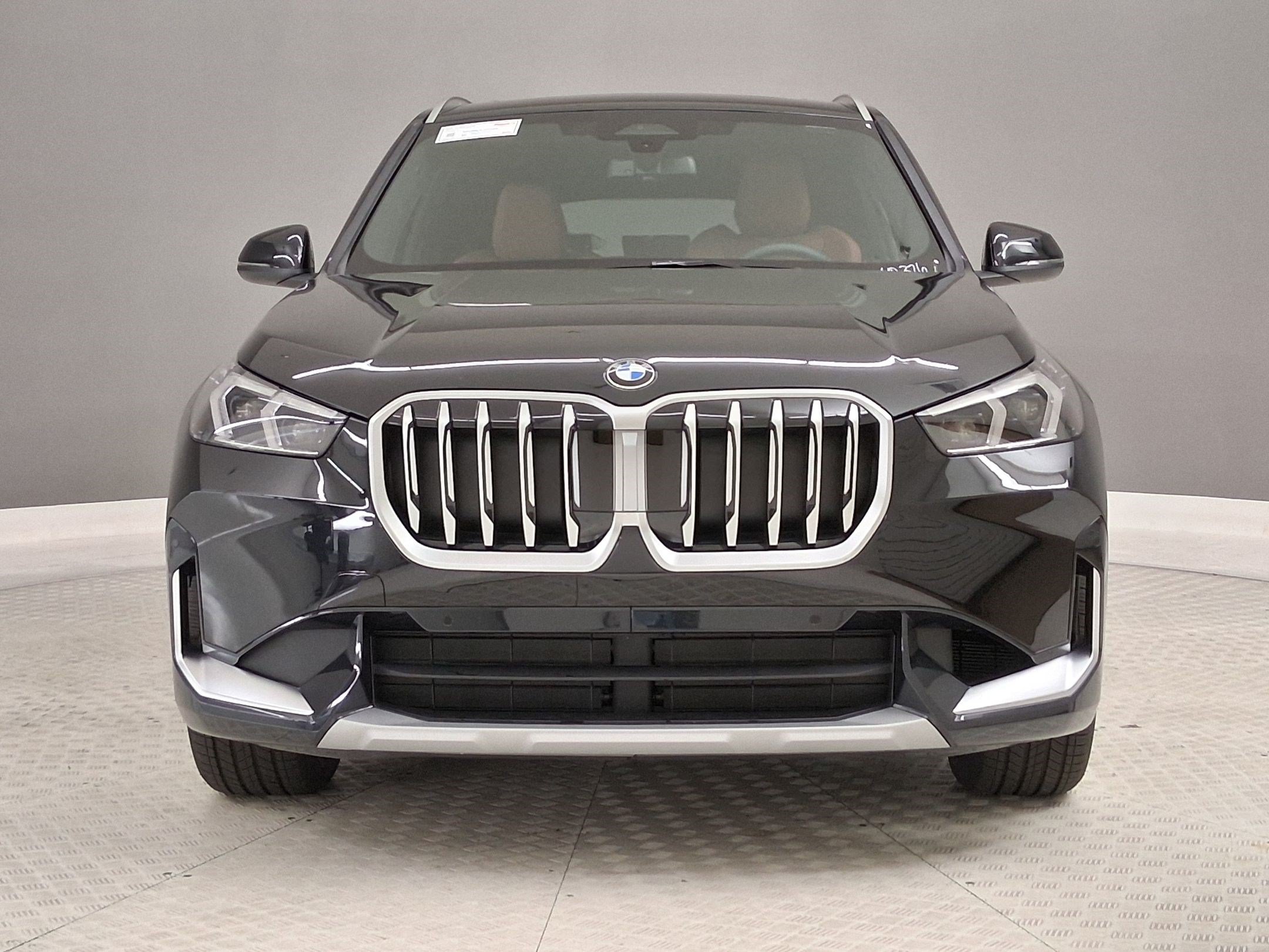 New 2026 BMW X1 xDrive28i w/ Convenience Package AWD/4WD image 4