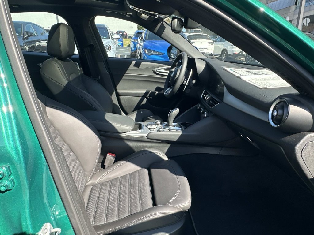 New 2026 Alfa Romeo Giulia AWD w/ Driving Assist Package image 14