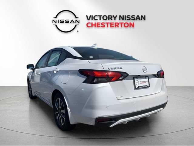 Used 2025 Nissan Versa SV w/ Trunk Package FWD image 3