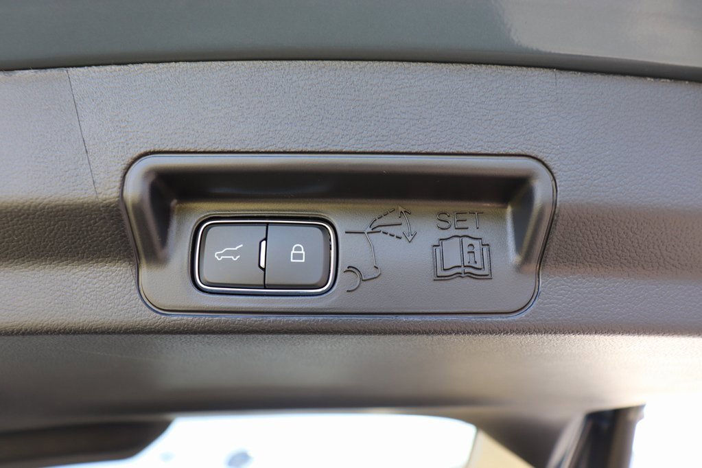 New 2026 Ford Explorer Active image 14