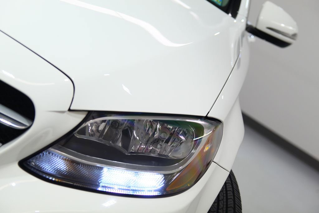 Certified 2016 Mercedes-Benz C 300 4MATIC Sedan image 9