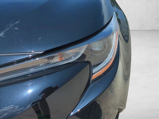 Certified 2025 Toyota Corolla LE FWD image 9