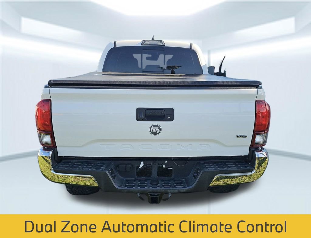 Used 2019 Toyota Tacoma TRD Off-Road AWD/4WD image 8