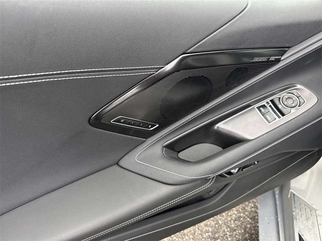 Used 2024 Chevrolet Corvette Stingray Preferred Cpe w/ Stealth Interior Trim Package image 20