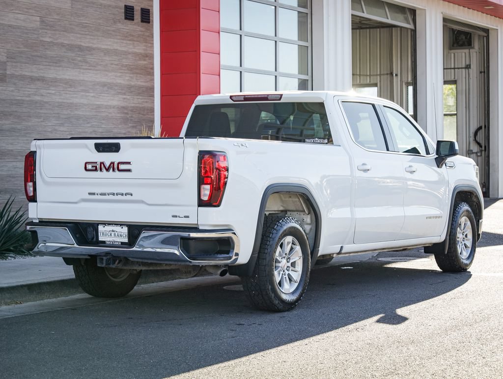 Used 2022 GMC Sierra 1500 SLE AWD/4WD image 3