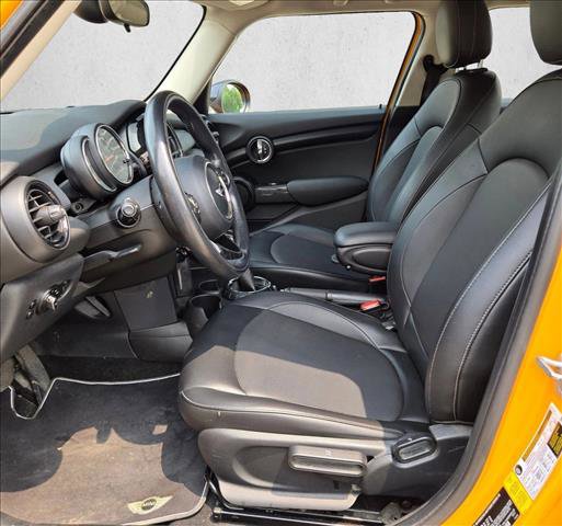 Used 2016 MINI Cooper 4-Door Hardtop FWD image 14