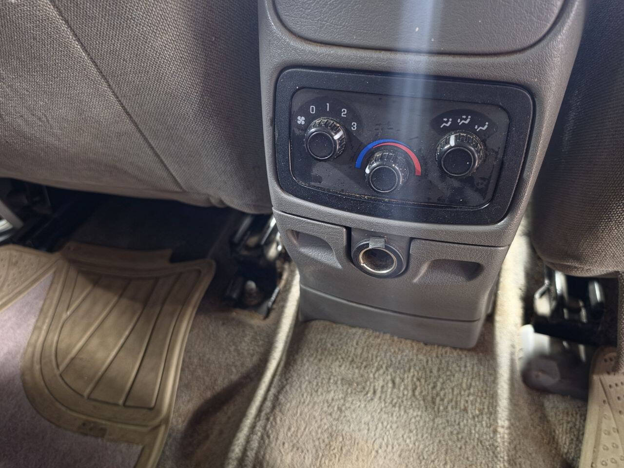 Used 2005 Chevrolet TrailBlazer EXT 4WD w/ LS Preferred Equipment Group image 19
