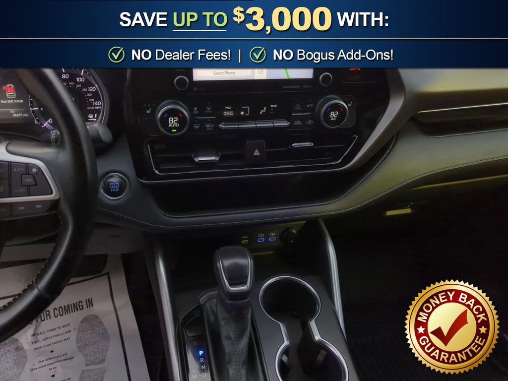 Used 2022 Toyota Highlander XLE image 20
