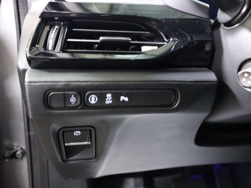 Used 2023 Acura MDX w/ Technology Package AWD/4WD image 11