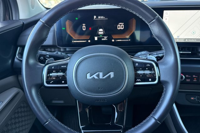 Certified 2026 Kia Carnival LXS FWD image 31