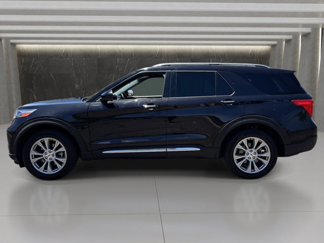 Used 2022 Ford Explorer Limited AWD/4WD image 2