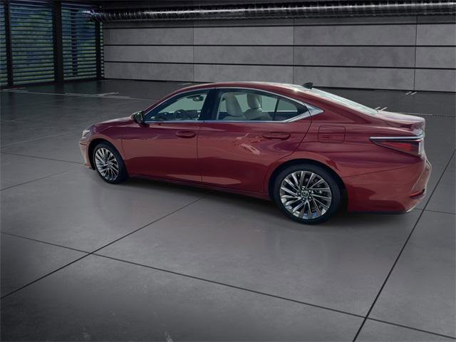 Certified 2024 Lexus ES 350 w/ Luxury Package image 6