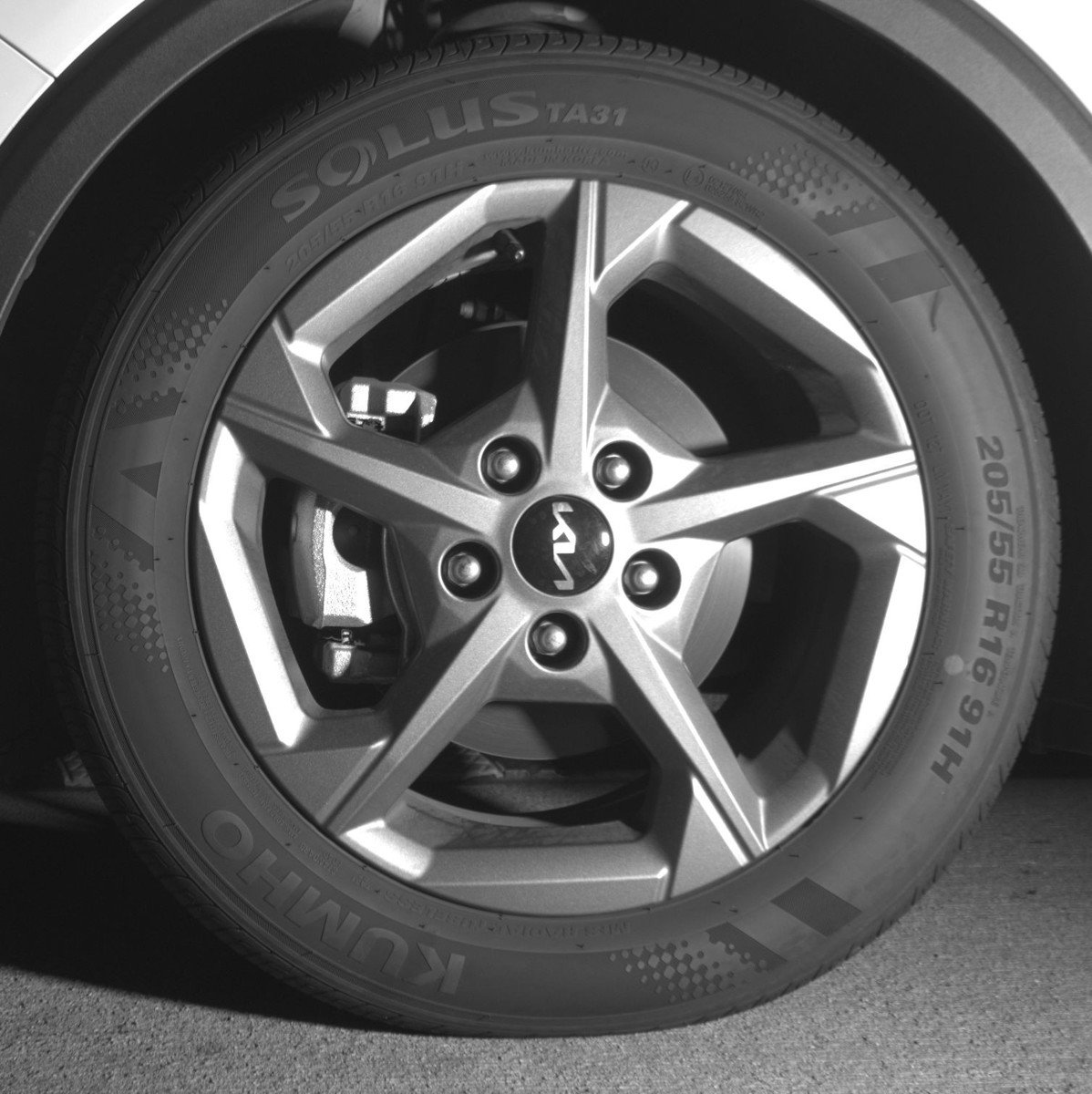 Used 2025 Kia K4 FWD image 12