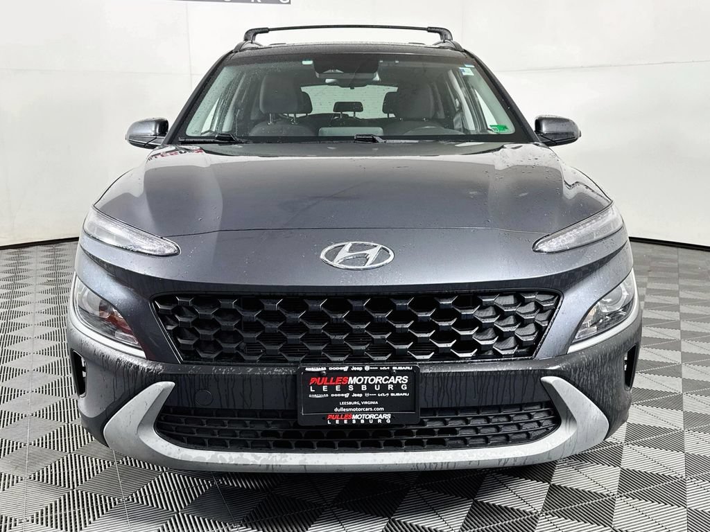 Used 2023 Hyundai Kona SEL w/ Convenience Package AWD/4WD image 2