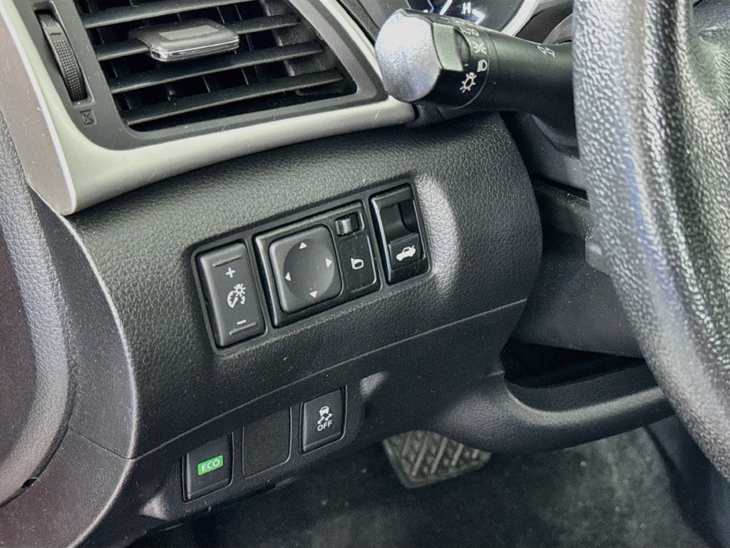 Used 2019 Nissan Sentra SV FWD image 10