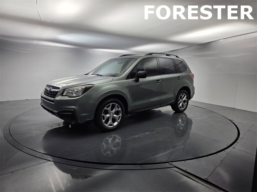 Used 2017 Subaru Forester 2.5i w/ Alloy Wheel Package image 6