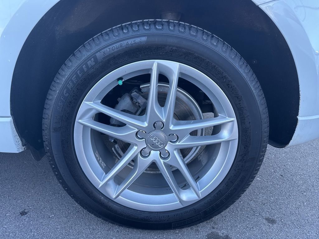 Used 2016 Audi Q5 2.0T Premium Plus w/ Technology Package image 29