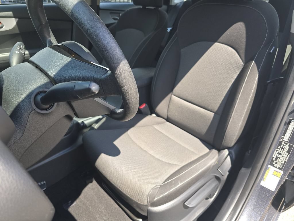 Used 2023 Kia Forte LXS FWD image 19
