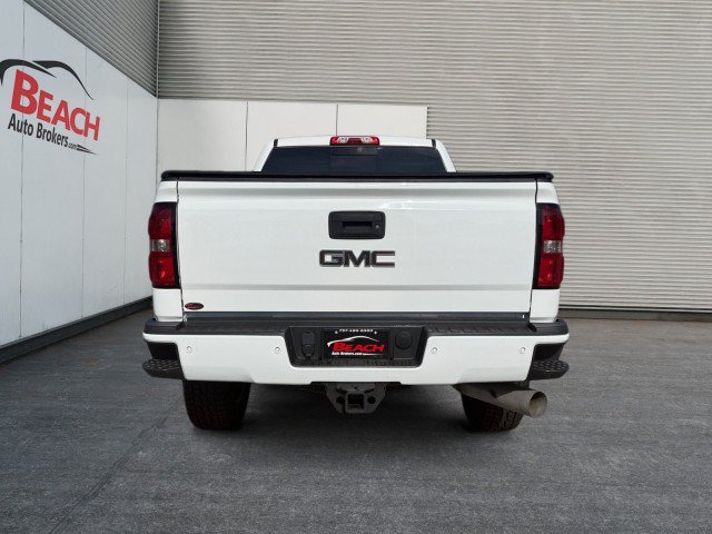 Used 2016 GMC Sierra 2500 Denali w/ Duramax Plus Package AWD/4WD image 14