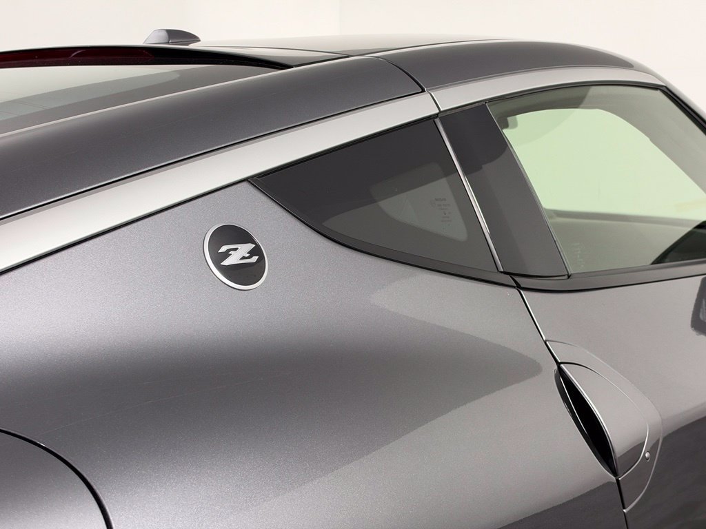 Used 2024 Nissan Z Performance w/ Floor Mat Package RWD image 9