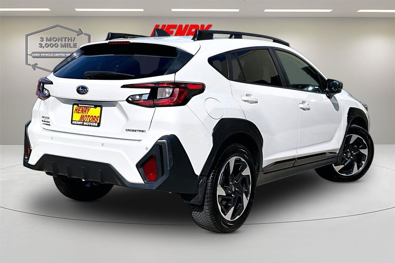 Used 2024 Subaru Crosstrek 2.5i Limited AWD/4WD image 6