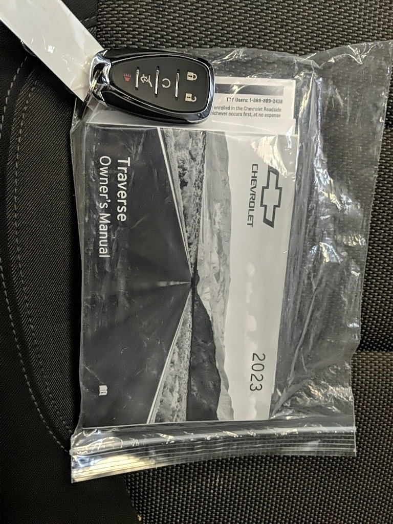 Used 2023 Chevrolet Traverse LT w/ LPO, Floor Liner Package image 33