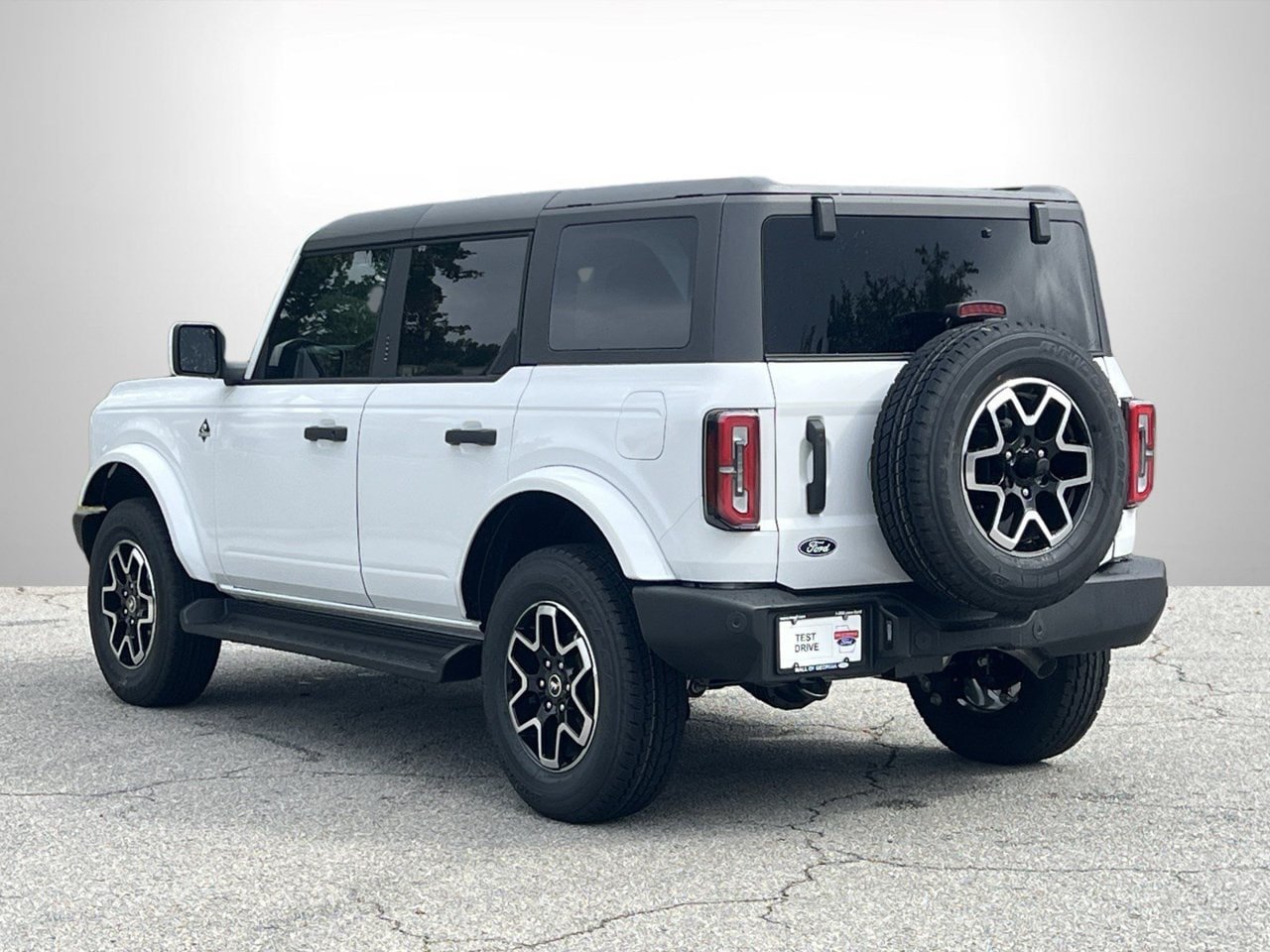 New 2026 Ford Bronco Outer Banks AWD/4WD image 21