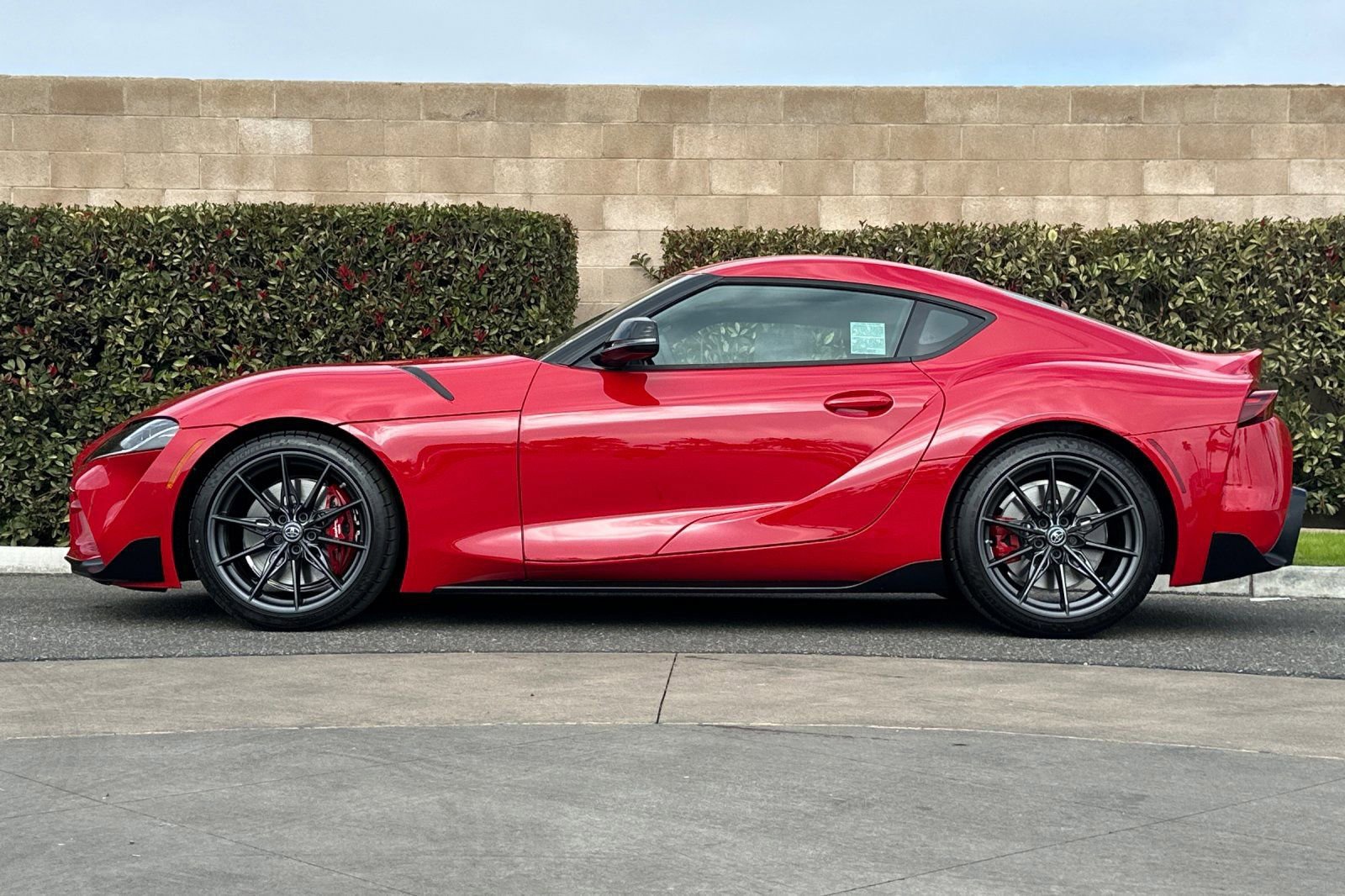 Used 2026 Toyota Supra Premium image 7