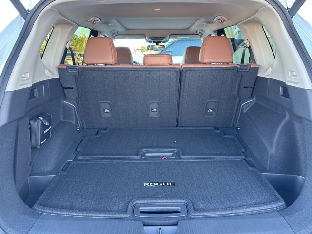 New 2026 Nissan Rogue Platinum w/ Platinum Premium Package image 33
