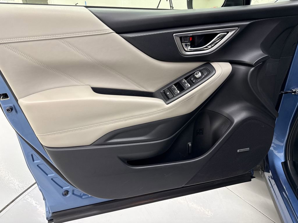 Used 2020 Subaru Forester Limited w/ Popular Package #3 image 11