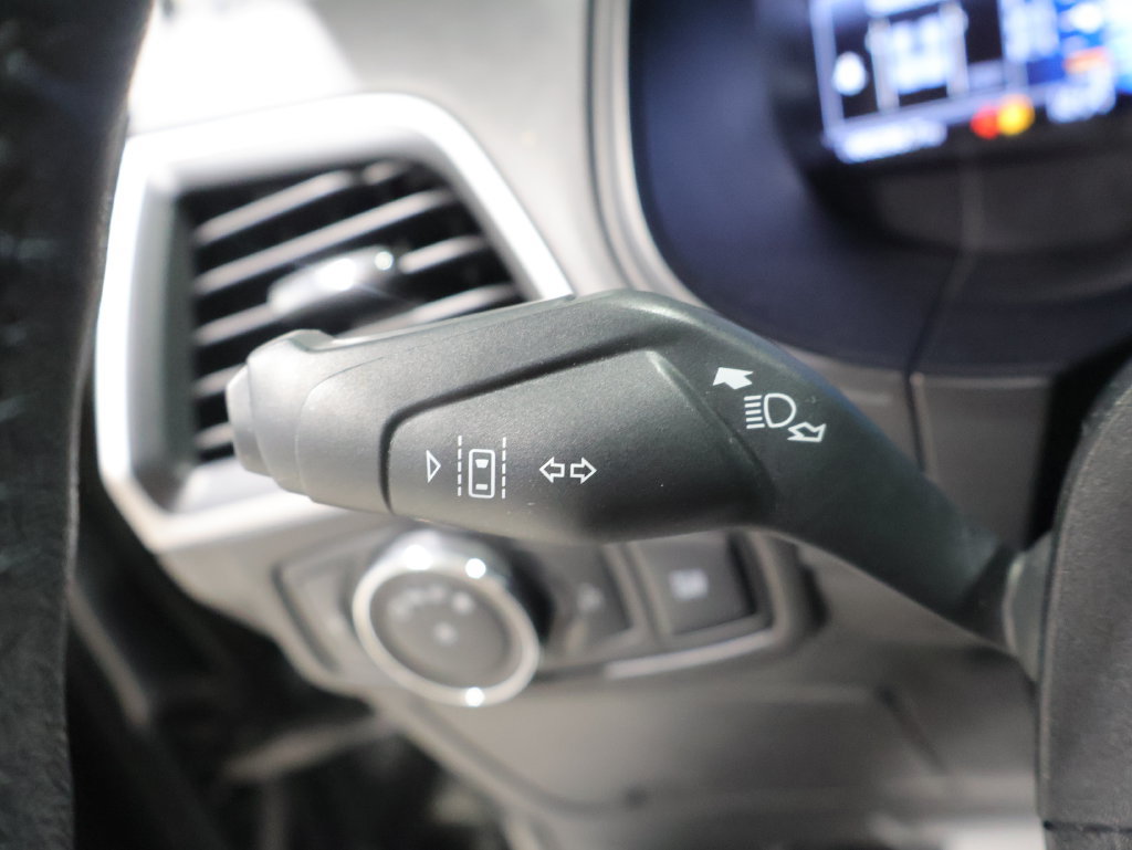 Used 2023 Ford Edge SEL AWD/4WD image 34